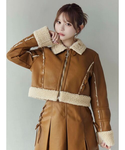 EATME(イートミー)の「フェイクムートンショートブルゾン(ブルゾン・レディース・アイボリー/ブラック/キャメル・FREE)」の14枚目の写真