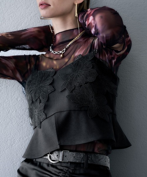 HARE（ハレ）の「【百田夏菜子着用/OCCASION SERIES】フラワーモチーフビスチェ(HARE)（その他トップス・レディース・ブラック・FREE）」の7枚目の写真