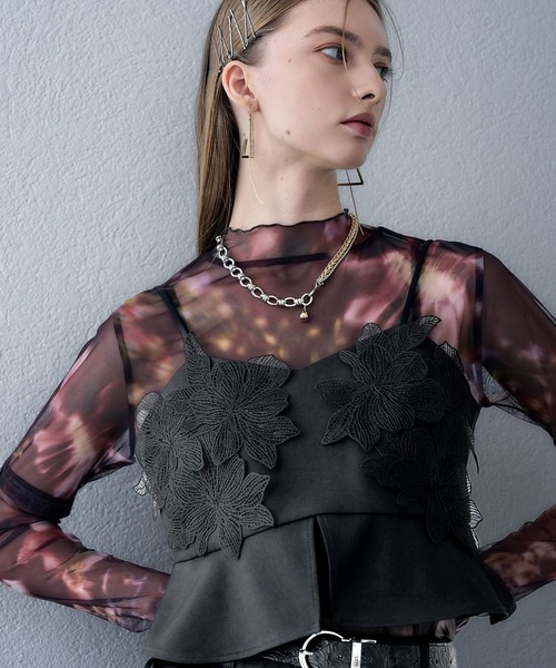 HARE（ハレ）の「【百田夏菜子着用/OCCASION SERIES】フラワーモチーフビスチェ(HARE)（その他トップス・レディース・ブラック・FREE）」の11枚目の写真