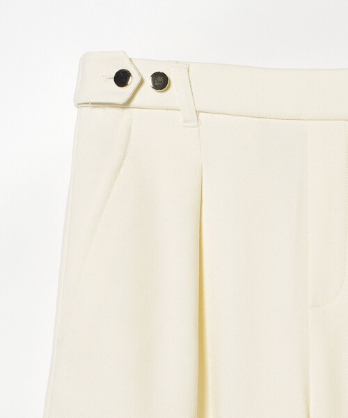 BEAMS HEART（ビームスハート）の「金ボタン アジャスト パンツ（その他パンツ・レディース・ブラウン/ネイビー/オフホワイト・FREE）」の5枚目の写真