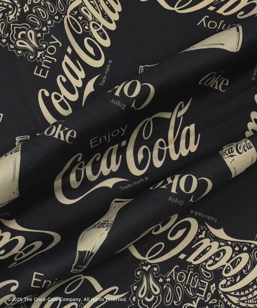 SALON adam et rope'（サロン アダム エ ロペ）の「Coca-Cola スカーフ（バンダナ/スカーフ・レディース・ブラック/ベージュ・FREE）」の10枚目の写真