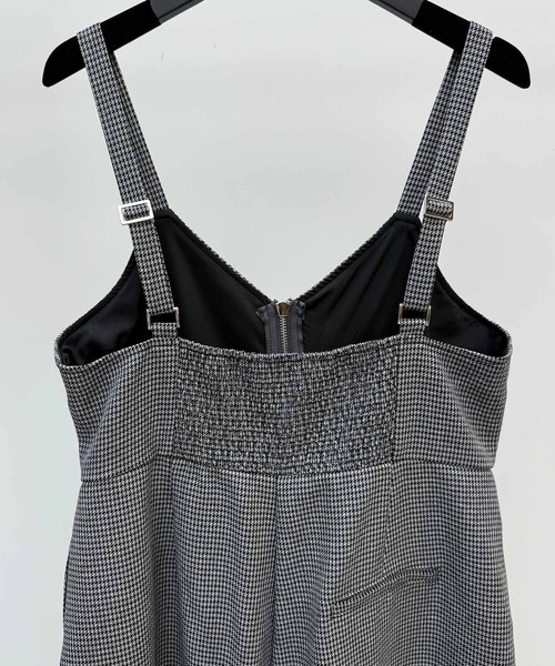 SAISON DE PAPILLON（セゾンドパピヨン）の「タック入りフロントジップサロペット（サロペット/オーバーオール・レディース・グレー・S/M/L）」の16枚目の写真