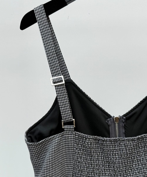 SAISON DE PAPILLON（セゾンドパピヨン）の「タック入りフロントジップサロペット（サロペット/オーバーオール・レディース・グレー・S/M/L）」の18枚目の写真