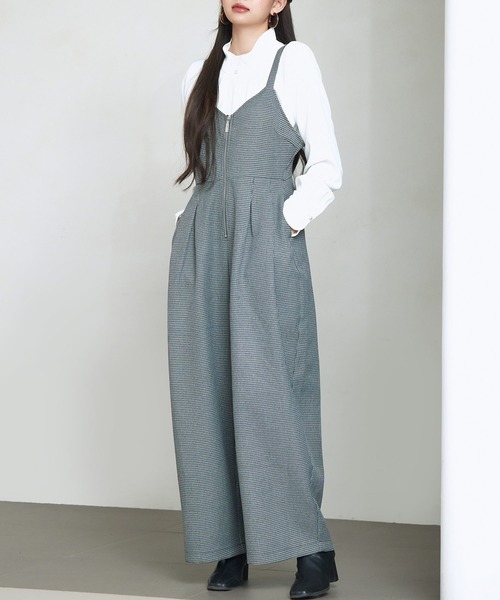 SAISON DE PAPILLON（セゾンドパピヨン）の「タック入りフロントジップサロペット（サロペット/オーバーオール・レディース・グレー・S/M/L）」の5枚目の写真