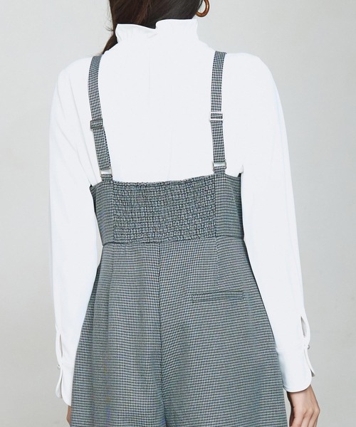 SAISON DE PAPILLON（セゾンドパピヨン）の「タック入りフロントジップサロペット（サロペット/オーバーオール・レディース・グレー・S/M/L）」の11枚目の写真