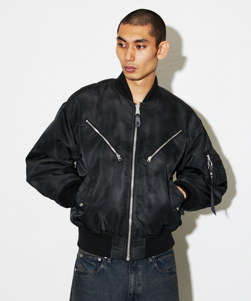 Alpha Industries（アルファインダストリーズ）の「ALPHA / アルファ 別注 BLACK FADE MA-1（MA-1・メンズ・ブラック・MEDIUM/X-LARGE/LARGE）」の22枚目の写真