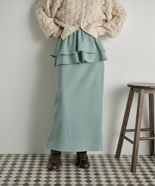 THE YOn（ザヨン）の「フリルベルトセットナロースカート（スカート・レディース・キャメル/ミント/アッシュブラウン/アイボリー・FREE）」の4枚目の写真