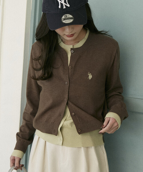 U.S. POLO ASSN.(ユーエスポロアッスン)の「U.S. POLO ASSN. × PUBLUX/ユーエスポロアッスン フェイクレイヤード カーディガン 限定展開(カーディガン/ボレロ・レディース・ネイビー/グレー/チャコールグレー/ブラウン・フリ-)」の3枚目の写真