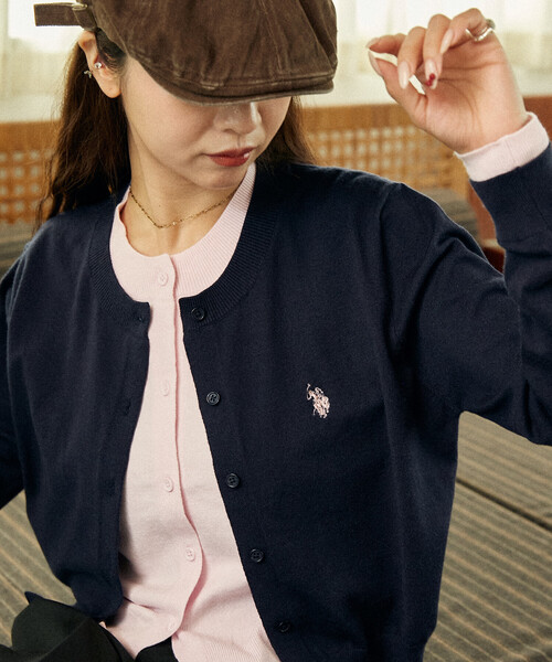 U.S. POLO ASSN.(ユーエスポロアッスン)の「U.S. POLO ASSN. × PUBLUX/ユーエスポロアッスン フェイクレイヤード カーディガン 限定展開(カーディガン/ボレロ・レディース・ネイビー/グレー/チャコールグレー/ブラウン・フリ-)」の20枚目の写真
