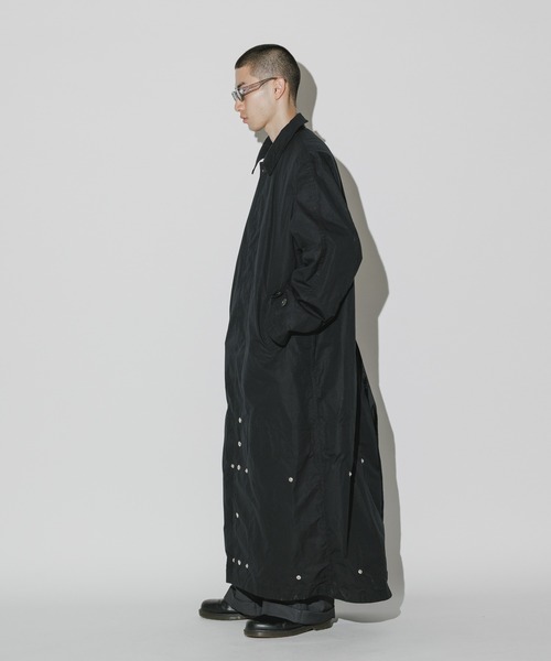 TAKAHIROMIYASHITATheSoloIst.（タカヒロミヤシタザソロイスト）の「TAKAHIROMIYASHITATheSoloIst./タカヒロミヤシタザソロイスト horse riding coat. Longコート（ステンカラーコート・メンズ・ブラック・50）」の6枚目の写真