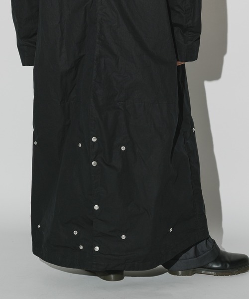 TAKAHIROMIYASHITATheSoloIst.（タカヒロミヤシタザソロイスト）の「TAKAHIROMIYASHITATheSoloIst./タカヒロミヤシタザソロイスト horse riding coat. Longコート（ステンカラーコート・メンズ・ブラック・50）」の19枚目の写真