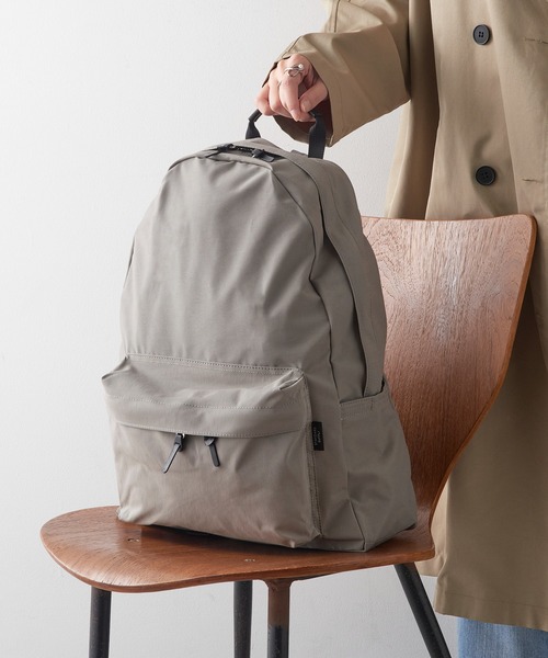 STANDARD SUPPLY(スタンダードサプライ)の「【STANDARD SUPPLY】DAILY DAYPACK(バックパック/リュック・メンズ・ライトグレー/ライトブラウン/ダークグレー/ブラック/グレー/ベージュ/ダークブラウン・FREE)」の3枚目の写真