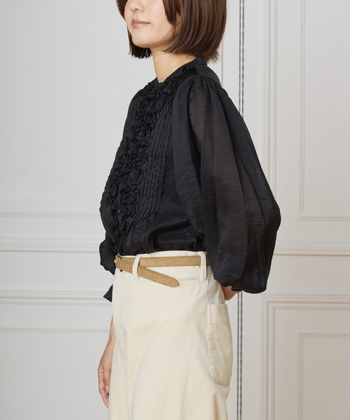 IENA LA BOUCLE（イエナラブークル）の「IENA LA BOUCLE フリルオーガンブラウス（シャツ/ブラウス・レディース・ホワイト/ブラック・FREE）」の6枚目の写真