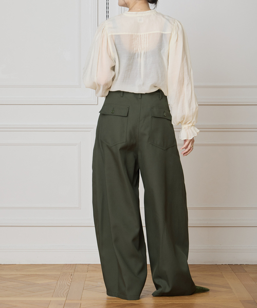 IENA LA BOUCLE（イエナラブークル）の「IENA LA BOUCLE フリルオーガンブラウス（シャツ/ブラウス・レディース・ホワイト/ブラック・FREE）」の19枚目の写真