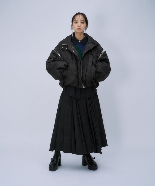 HARE(ハレ)の「2WAYエアサーマルジャガードブルゾン(HARE)(ブルゾン・レディース・ボルドー/ネイビー/ブラック系その他/ブラック/ブルー系その他/ブラック系その他2/レッド系その他・FREE)」の8枚目の写真