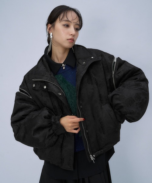 HARE(ハレ)の「2WAYエアサーマルジャガードブルゾン(HARE)(ブルゾン・レディース・ボルドー/ネイビー/ブラック系その他/ブラック/ブルー系その他/ブラック系その他2/レッド系その他・FREE)」の18枚目の写真