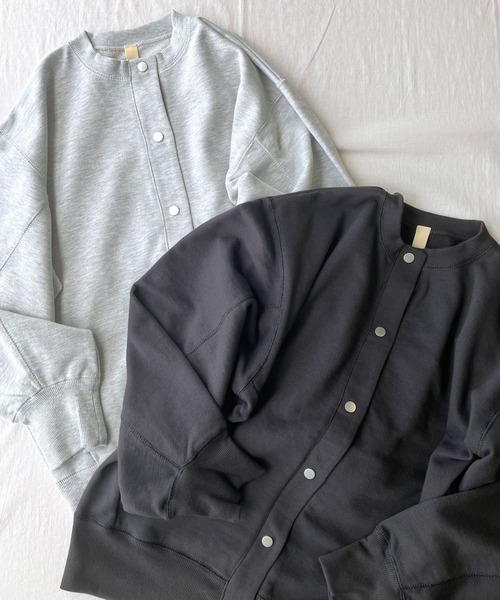 Q(キュー)の「裏毛ラメステッチカーデ(カーディガン/ボレロ・レディース・ライトグレー/チャコールグレー・MEDIUM)」の17枚目の写真