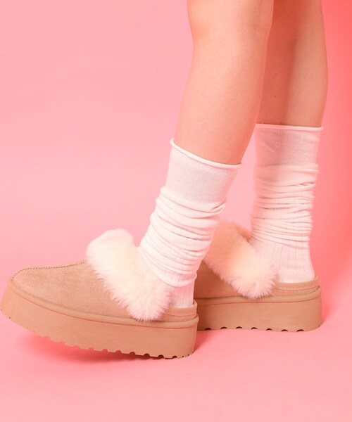 cs T&P(シーエスティーアンドピー)の「厚底サボフェイクムートン(サンダル・レディース・ブラック/ベージュ/こしょう色系・LL/M/S/L)」の11枚目の写真