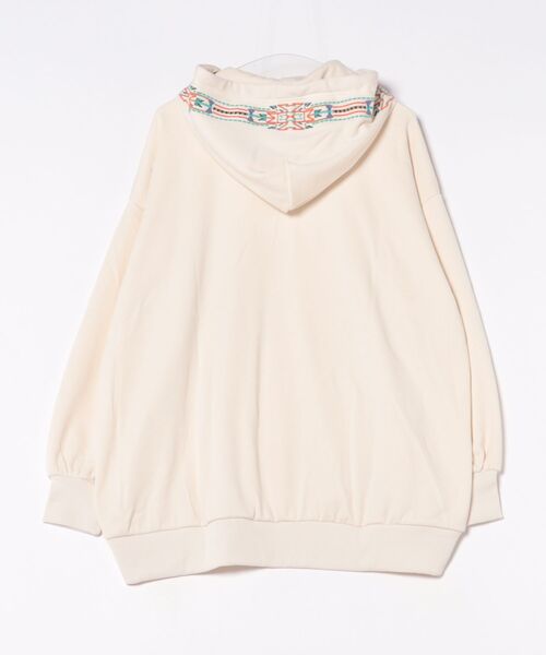 チチカカ（チチカカ）の「裏シャギ－刺繍ポカフーディー（パーカー・レディース・アイボリー/ブラック/ライトブルー・FREE）」の12枚目の写真