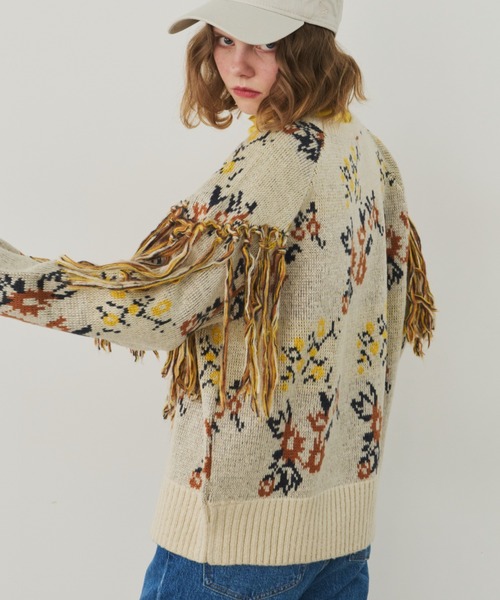 Unitage（ユニテージ）の「フリンジ花柄ニット（ニット/セーター・レディース・アイボリー/レッド/ブラック・FREE）」の9枚目の写真