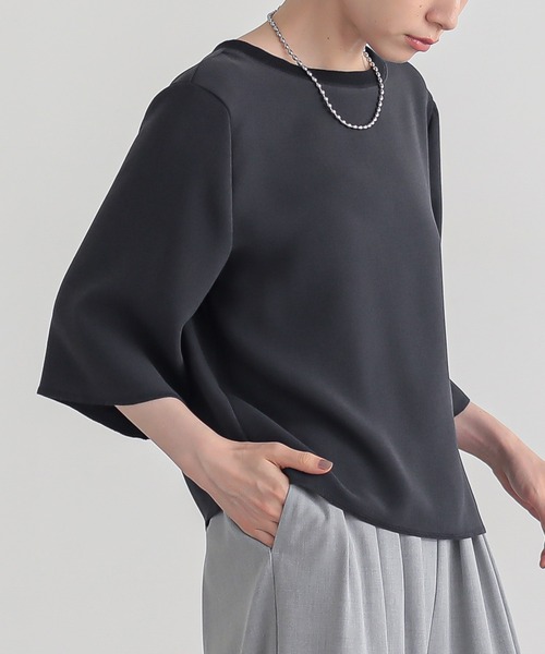 for/c(フォーシー)の「ジョーゼットきれいめカジュアルハーフスリーブブラウス【サスティナブル】(Tシャツ/カットソー・レディース・オフホワイト/ブラック・L/M)」の11枚目の写真