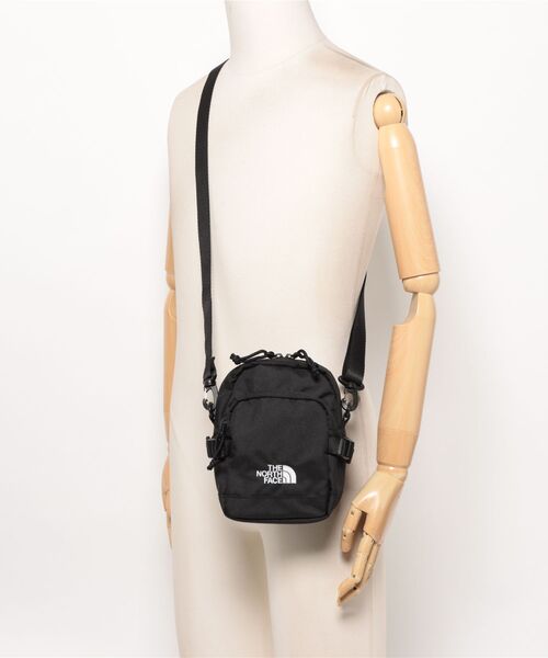 THE NORTH FACE(ザノースフェイス)の「【韓国限定・日本未入荷】THE NORTH FACE STANDARD CROSS BAG S / ノースフェイス スタンダード クロスバッグS(ショルダーバッグ・メンズ・グレー/サンドベージュ/ブラック・FREE)」の16枚目の写真