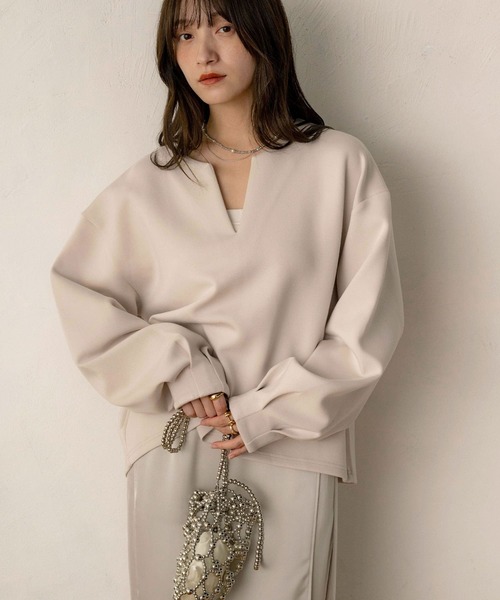 NOAHL(ノアル)の「【NOAHL】《accoさんコラボ》キーネックダンボールニットトップス(ニット/セーター・レディース・ブラウン/グレー/チャコールグレー/アイボリー/ブラック・M/MT)」の6枚目の写真