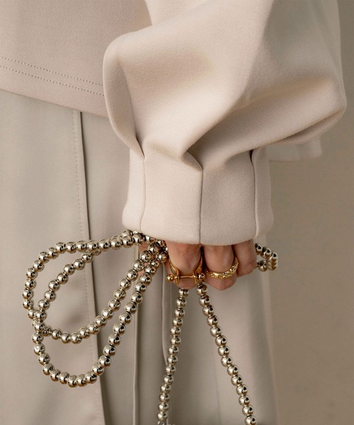 NOAHL(ノアル)の「【NOAHL】《accoさんコラボ》キーネックダンボールニットトップス(ニット/セーター・レディース・ブラウン/グレー/チャコールグレー/アイボリー/ブラック・M/MT)」の7枚目の写真