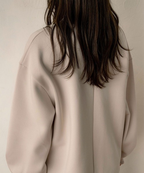 NOAHL(ノアル)の「【NOAHL】《accoさんコラボ》キーネックダンボールニットトップス(ニット/セーター・レディース・ブラウン/グレー/チャコールグレー/アイボリー/ブラック・M/MT)」の8枚目の写真