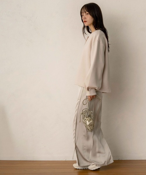 NOAHL(ノアル)の「【NOAHL】《accoさんコラボ》キーネックダンボールニットトップス(ニット/セーター・レディース・ブラウン/グレー/チャコールグレー/アイボリー/ブラック・M/MT)」の16枚目の写真