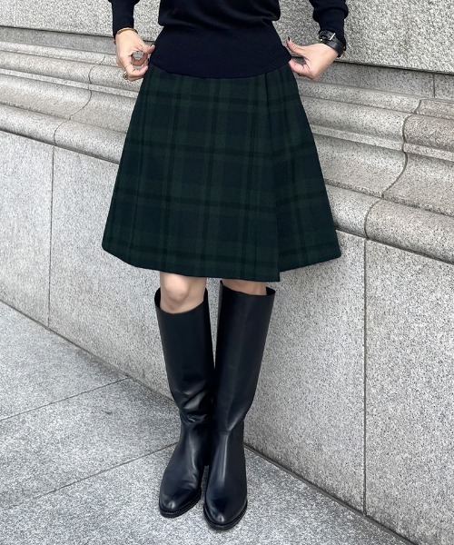 JENNE(ジェンヌ)の「Aラインチェックスカート(スカート・レディース・ブラック/ネイビー・X-LARGE/LARGE/MEDIUM/SMALL)」の1枚目の写真