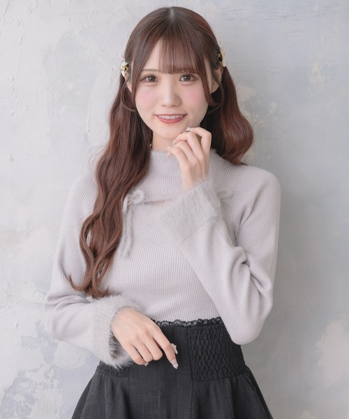 couture BY ROJITA(クチュールバイロジータ)の「デコルテ開きニット(ニット/セーター・レディース・グレー/ブラック/ホワイト・FREE)」の17枚目の写真
