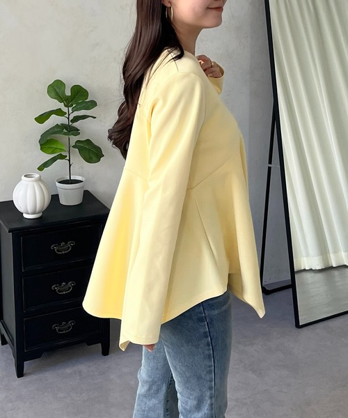 prose verse(プロズヴェール)の「イレギュラーヘムカーブペプラムロンT(Tシャツ/カットソー・レディース・ブラウン/ブラック/ネイビー/オフホワイト/ブルー系その他/イエロー・LARGE/MEDIUM)」の11枚目の写真