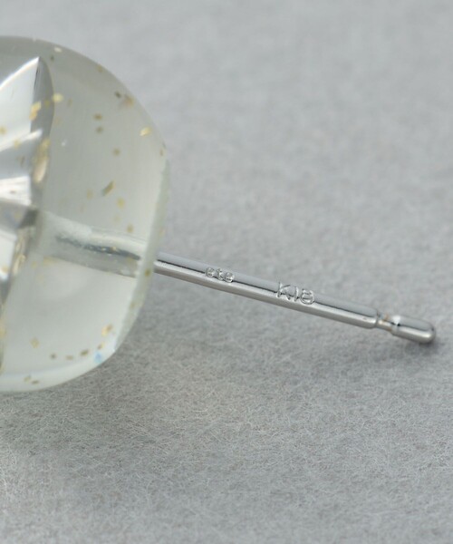 ete（エテ）の「[オーナメントピアス] スノードーム（ピアス（片耳用
