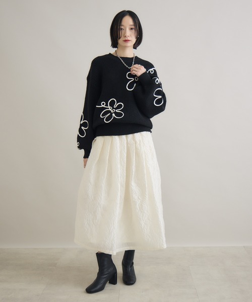 Paradise Picnic(パラダイスピクニック)の「SUGAR ROSE ジャガードフレアスカート(スカート・レディース・ホワイト/ブラック/グレー・FREE)」の5枚目の写真