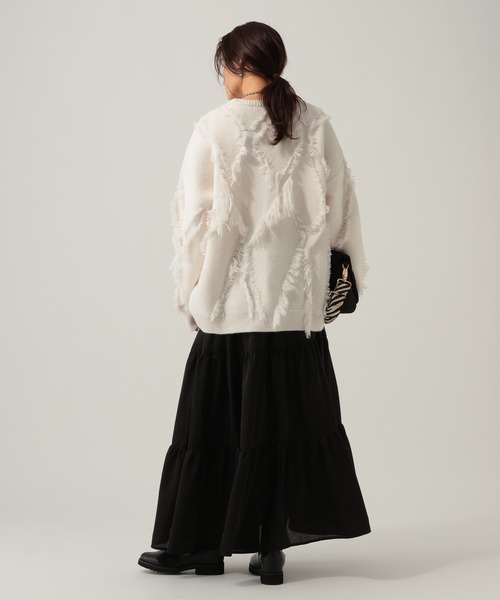 Elura(エルーラ)の「フリンジニット/621802(ニット/セーター・レディース・オフホワイト/ネイビー・FREE)」の7枚目の写真