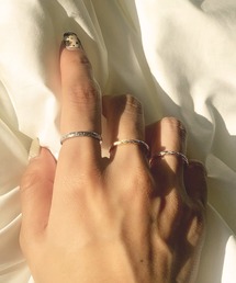 IRIEBEACH（アイリービーチ）の「Barrel ring 2mm【ピンキーサイズ有】/【ハワイアンジュエリー】【サージカルステンレス】【金属アレルギー対応】【IRIEBEACH / アイリービーチ】つけっぱなしOK（リング）」