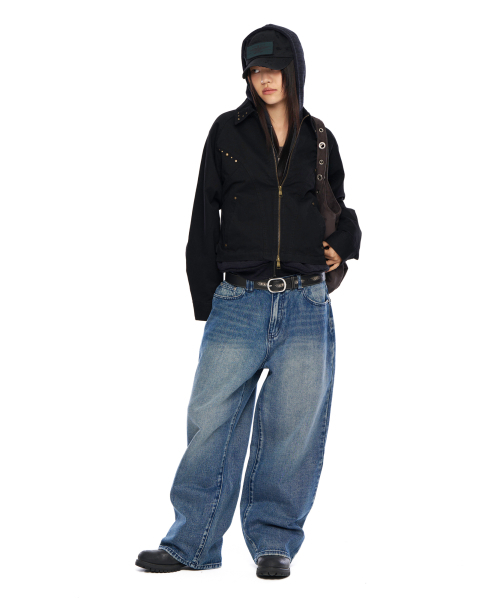 AAKAM（アーカム）の「Back Studded Denim Pants (Blue)（デニムパンツ・レディース・その他・1/2）」の8枚目の写真