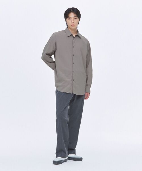 MUSINSA STANDARD（ムシンサスタンダード）の「リラックスドナイロンクリーズシャツ [ダスティカーキ]（シャツ/ブラウス・メンズ・その他・MEDIUM/LARGE/X-LARGE/XX-LARGE）」の7枚目の写真