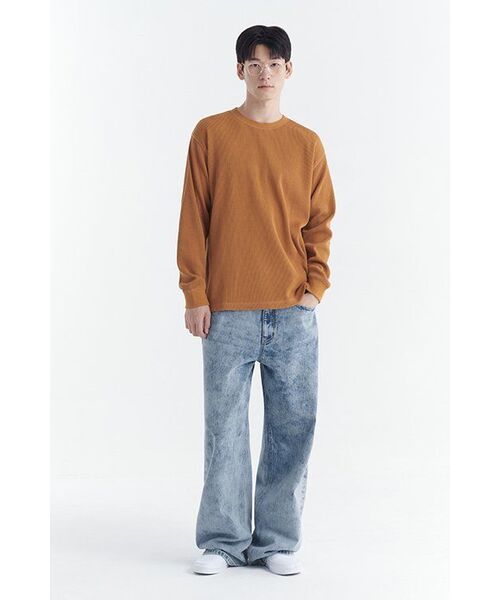 MUSINSA STANDARD（ムシンサスタンダード）の「ワッフルリラックスクルーネック長袖Tシャツ[テラコッタ]（Tシャツ/カットソー・メンズ・その他・SMALL/MEDIUM/LARGE/X-LARGE/XX-LARGE/XXX-LARGE）」の13枚目の写真