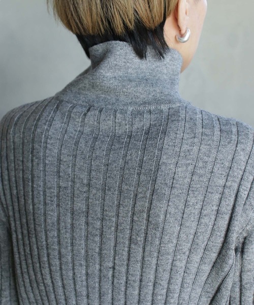 kese-moi(ケセモイ)の「リブ編みダブルカラーニット(ニット/セーター・レディース・ダークグレー/ネイビー・FREE)」の22枚目の写真