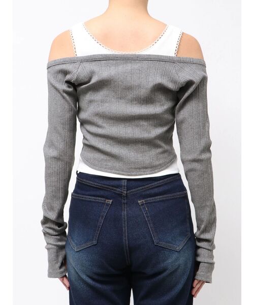 EMODA(エモダ)の「タンクレイヤードスキントップス(Tシャツ/カットソー・レディース・アイボリー/ブラック/グレー・FREE)」の20枚目の写真