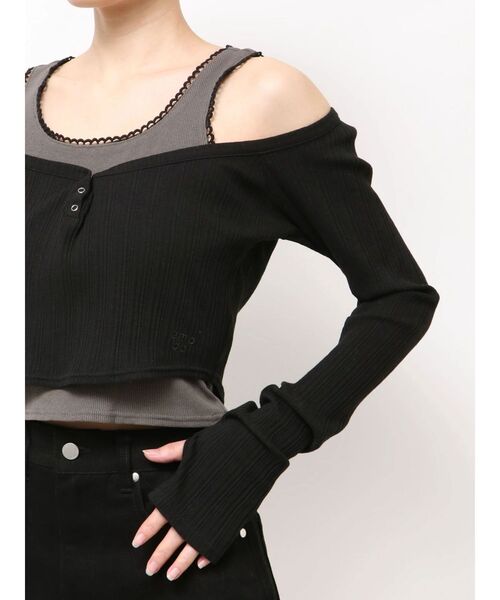 EMODA（エモダ）の「タンクレイヤードスキントップス（Tシャツ/カットソー・レディース・アイボリー/ブラック/グレー・FREE）」の5枚目の写真