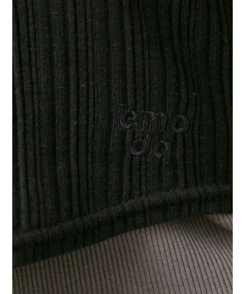 EMODA（エモダ）の「タンクレイヤードスキントップス（Tシャツ/カットソー・レディース・アイボリー/ブラック/グレー・FREE）」の11枚目の写真