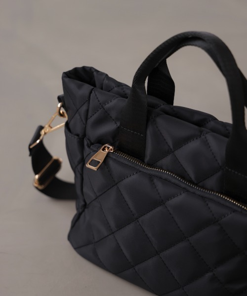 Bou Jeloud(ブージュルード)の「キルトバッグS(ハンドバッグ・レディース・ブラック・ONESIZE)」の13枚目の写真