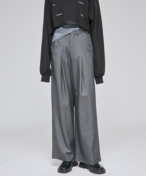 Nora Lily elle(ノラリリーエル)の「【Nora Lily】「elle」Shifted Pocket Wide Pants(スラックス・レディース・ブラウン/グレー/ブラック・FREE)」の2枚目の写真