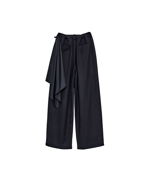 Nora Lily elle(ノラリリーエル)の「【Nora Lily】「elle」Shifted Pocket Wide Pants(スラックス・レディース・ブラウン/グレー/ブラック・FREE)」の4枚目の写真