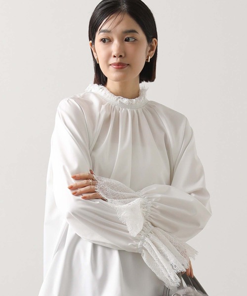 Gready Brilliant（グレディブリリアン）の「ハイネックレースキャンディスリーブブラウス（シャツ/ブラウス・レディース・ブラック/オフホワイト・38）」の2枚目の写真