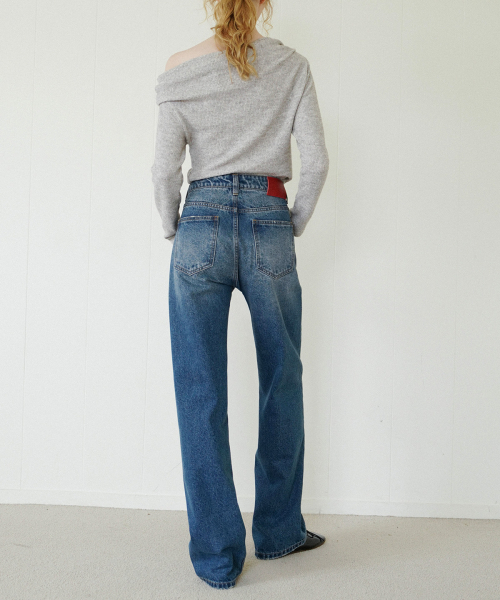 HEEARI(ヒアリー)の「エマクラシックストレートデニムパンツ_ヴィンテージブルー(デニムパンツ・レディース・その他・X-SMALL/SMALL/MEDIUM)」の4枚目の写真