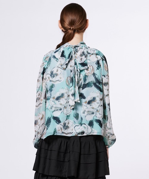 【美品✨2025購入】ソブ　フラワーシフォンブラウス　グリーン　リボン　ダブスタ 美品✨2025購入】ソブ フラワーシフォンブラウス グリーン リボン